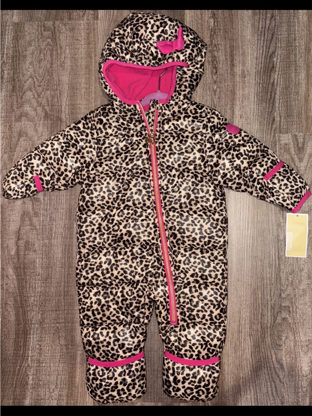 Infant girl's Michael Kors leopard print pink snowsuit hood size 0-6 M new NWT